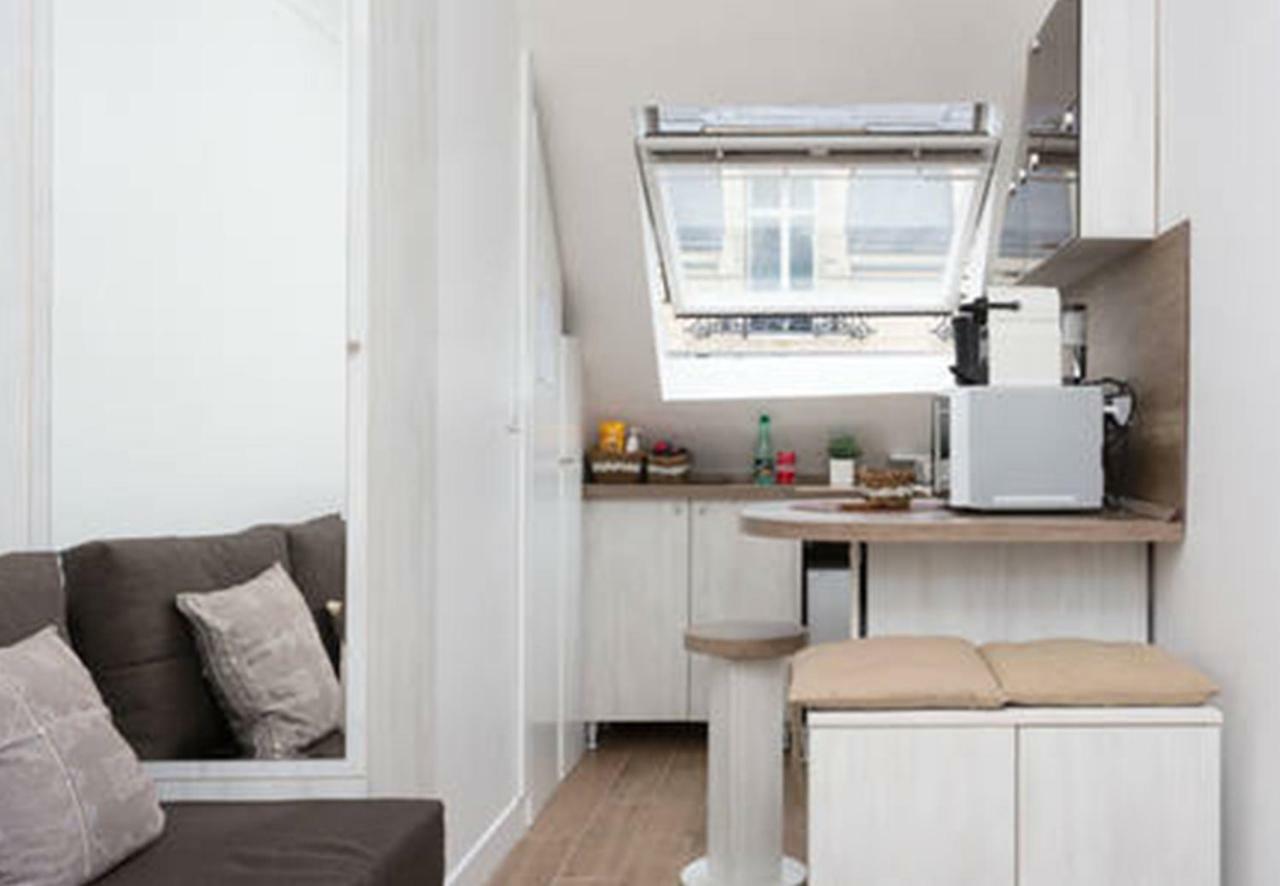 *** Champs Elysees Studio Apartment ปารีส ภายนอก รูปภาพ